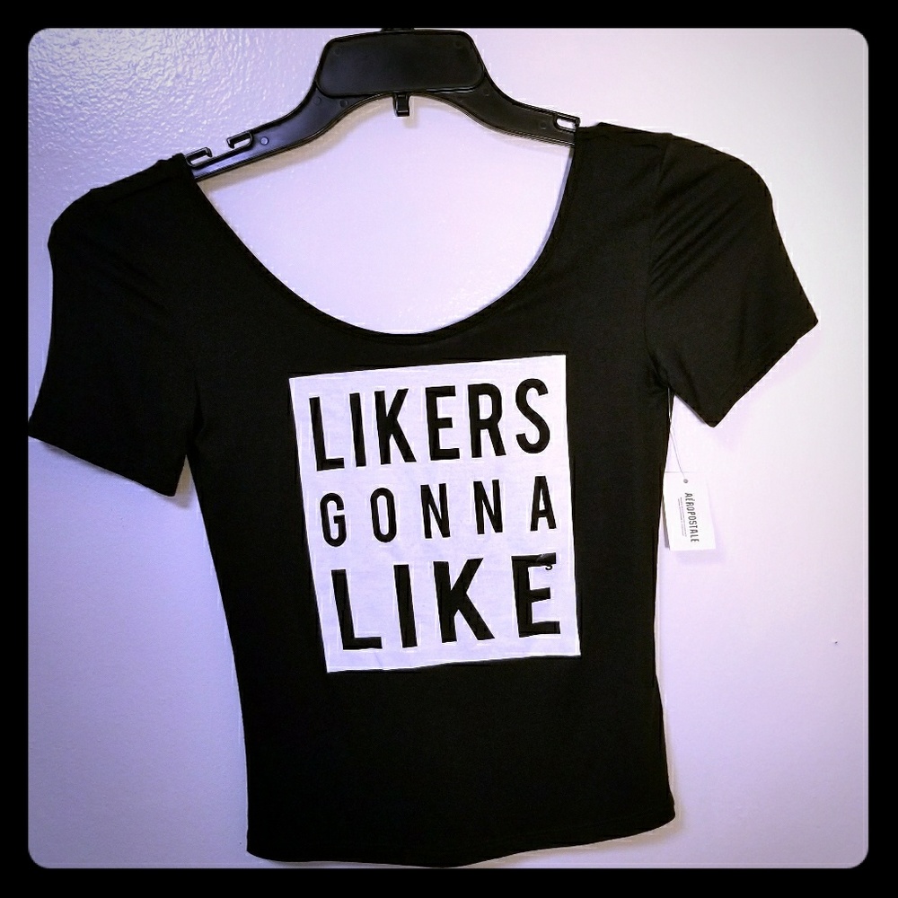 Aeropostale midrift top